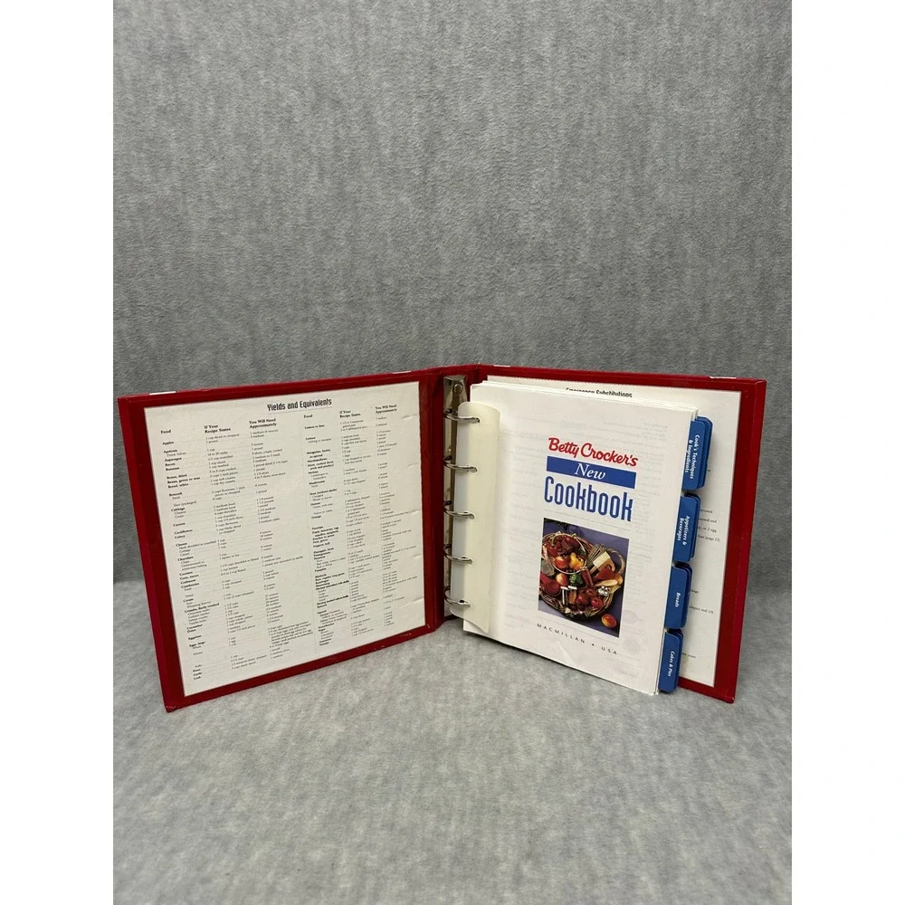Betty Crocker New Cookbook Red 5-Ring Binder Everything You Need To Know To Cook